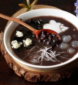 Chè đậu đen đặc